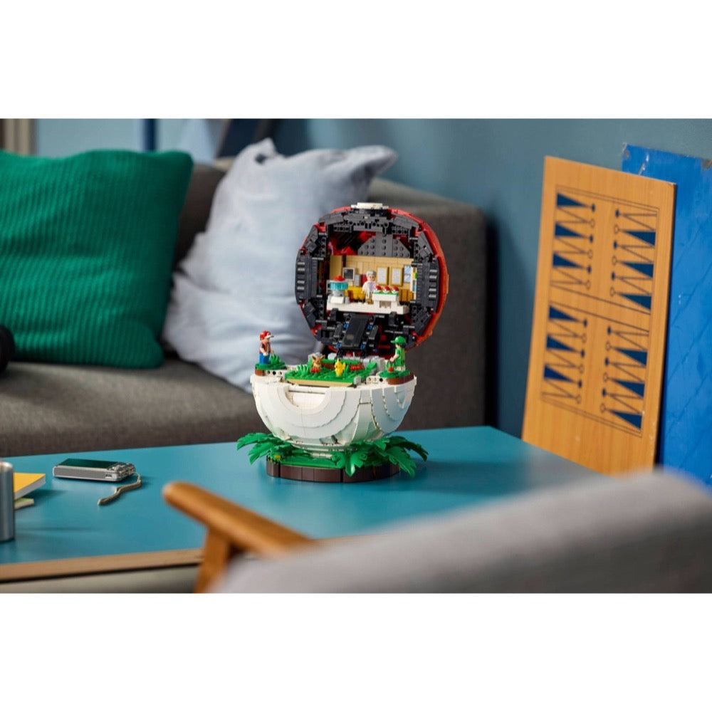 Lego Iconic Trainer Moments Poke Ball