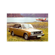 Minichamps 1/18 Volvo 144 1973 Gold