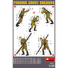 MiniArt 1/35 Pushing Soviet Soldiers Model Kit