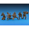 MiniArt 1/35 Soviet Artillery Crew Model Kit