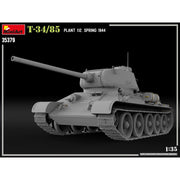 Miniart 35379 1/35 T-34/85 Plant 112. Spring 1944
