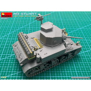 MiniArt 35425 1/35 M3 Stuart Light Tank Initial Production