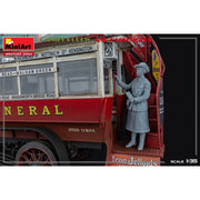 MiniArt 38092 1/35 Omnibus Crew and Passengers