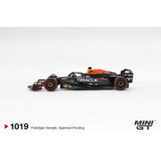 Mini GT 1/64 MGT01019-L Oracle Red Bull Racing RB20 No.11 Sergio Pérez 2024 F1  2024 Bahrain GP 2nd Place