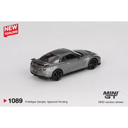 Mini GT MGT01089-R 1/64 Nissan GT-R 2013 Dark Metal Gray Nismo R35 CRS Version
