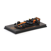 Minichamps 530258704 1/64 Mclaren Formula 1 Team Mcl39 Lando Norris World Champion Abu Dhabi Gp 2025 With Standing Figurine, Pitboard And Position Board