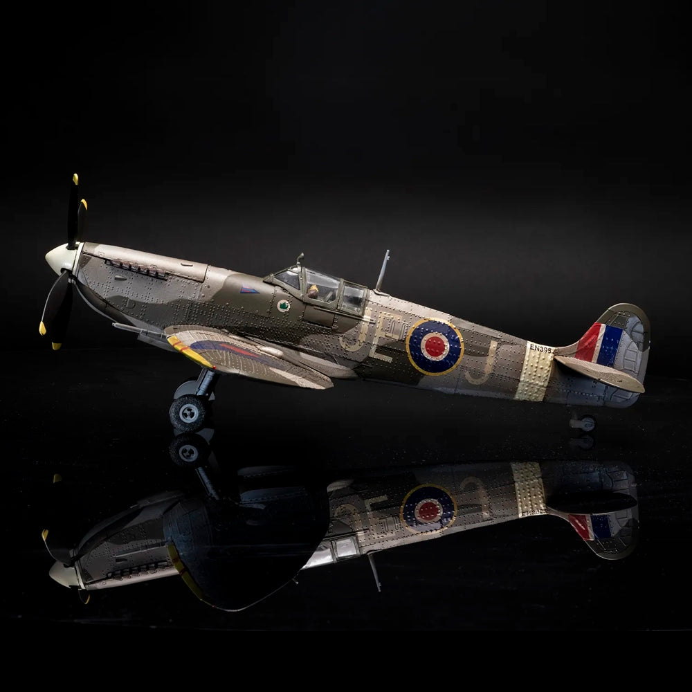 OcCre 2WW01 1/24 Spitfire MK-IXC-EN398 Wooden Model Kit
