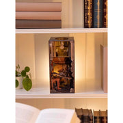 Revell 1/24 Gringotts Bank Book Nook Harry Potter