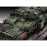 Revell 03355 1/72 Leopard 2 A7V