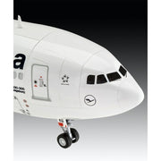 Revell 03816 1/144 Airbus A330-300 Lufthansa New Livery