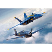 Revell 05613 1/72 Blue Angels 80 Years F/A-18E + F6F-5 Hellcat