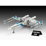 Revell 06791 1/57 The Mandalorian & Grogu Movie