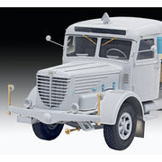 Revell 07580 1/24 Bussing 8000 S 13 with Trailer