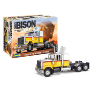 Revell 17471 1/32 Chevy Bison Semi Truck