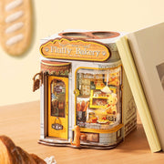 Robotime DIY Bookends Kit Fluffy Bakery