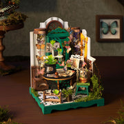 Robotime Rolife DIY Mini House Potions Workshop