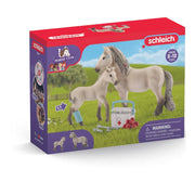 Schleich 42430 Horse Club Hannah First-Aid Kit