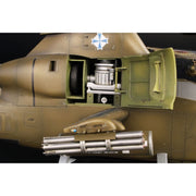 Special Hobby 32082 1/32 Bell AH-1G Cobra Early Tails Over Nam ICM Hi-Tech Kit