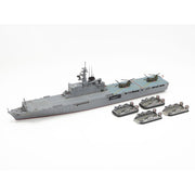 Tamiya 31003 1/700 Waterline JMSDF LST-4001 Ohsumi