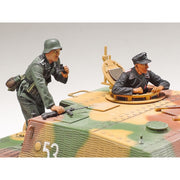 Tamiya 35353 1/35 German Sturmpanzer Brummbar Assault Tank