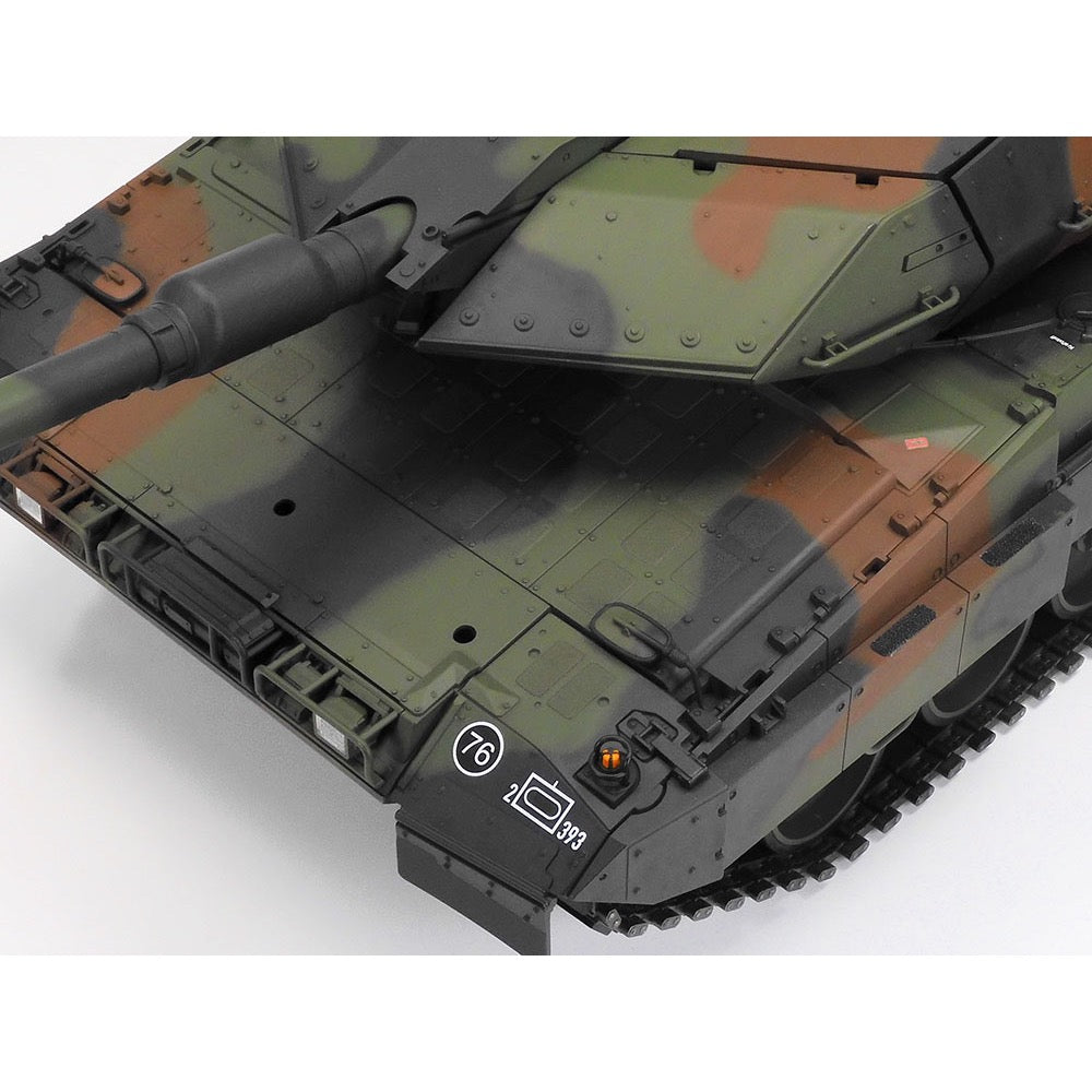 Tamiya 56047 1/16 Leopard 2 A7V German Main Battle Tank Full-Option RC Tank Kit