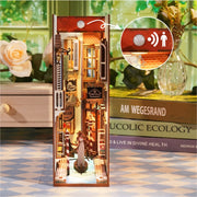 Tonecheer Travel in Venice Book Nook