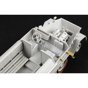 Trumpeter 1/35 Sd.Kfz.8 Gepanzerte 12t Model Kit