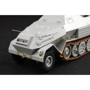 Trumpeter 1/35 Sd.Kfz.8 Gepanzerte 12t Model Kit
