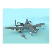 Trumpeter 02215 1/32 US A-10A N/AW