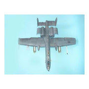 Trumpeter 02215 1/32 US A-10A N/AW