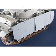 Trumpeter 1/16 Pz.Kpfw.III Ausf.N Plastic Model Kit