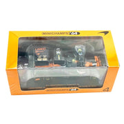 Minichamps 530258704 1/64 Mclaren Formula 1 Team Mcl39 Lando Norris World Champion Abu Dhabi Gp 2025 With Standing Figurine, Pitboard And Position Board