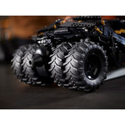 LEGO 76240 DC Super Heroes Batman Batmobile Tumbler