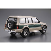 Aoshima A005710 1/24 Mitsubishi V43W Pajero Super Exceed 1991