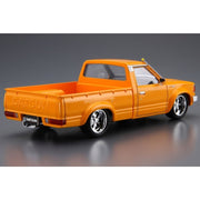Aoshima A005840 1/24 Datsun Truck Custom 1982 Nissan