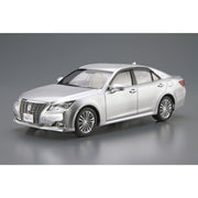 Aoshima A005952 1/24 Toyota GRS210/AWS210 Crown Royal Saloon 2015