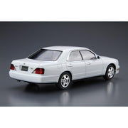 Aoshima A006174 1/24 Nissan Y33 Cedric/Gloria Granturismo Ultima 1995