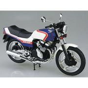 Aoshima A006342 1/12 Honda NC07 CBX400F Pearl Candy Blue / Pearl Shell White 1981