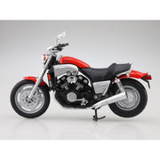 Aoshima A010961 1/12 Yamaha VMAX Fire Red