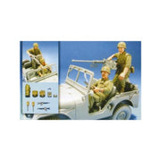 AFV HF550 1/35 US Marine M38A1 2 Crew Vietnam