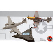 Airfix A50183 1/72 Messerschmitt Me262 and P-51D Mustang Dogfight Double Gift Set