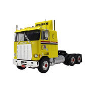 AMT 1062 1/25 Mack Cruise-Liner Semi