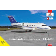 A Model 72363 1/72 Bombardier Challenger CL-600 Plastic Model Kit