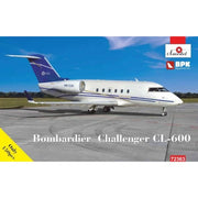 A Model 72363 1/72 Bombardier Challenger CL-600 Plastic Model Kit