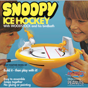 Atlantis Models 5696 Snoopy Ice Hockey Game (formerly Monogram) (Snap Kit)