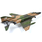 Academy 12133 1/32 USAF F-4E "Vietnam War" (8 Decal sets included) Aus Decals