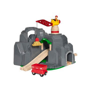 BRIO 33889 Crane and Mountain Tunnel 7pc