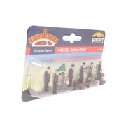 Bachmann 36-404 OO 1940/50s Station Staff
