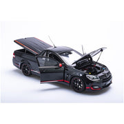 Biante B182617A 1/18 Holden VFII Magnum Ute Phantom Black
