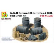 Classy Hobby MC16002 1/16 W.W.II German 20L Jerry Can and 200L Fuel Drum Set